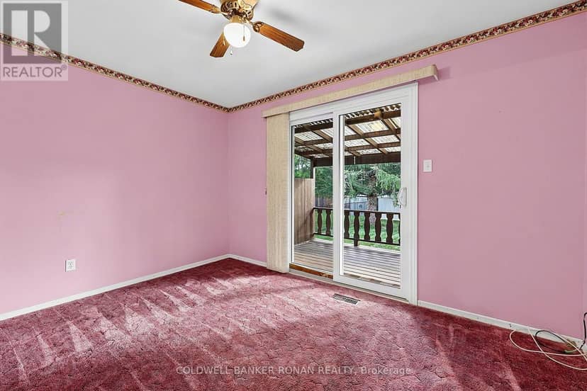 43 Alexander Street — photo 10 of 40