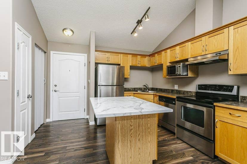 #411 3425 19 ST NW, Edmonton, photo 2