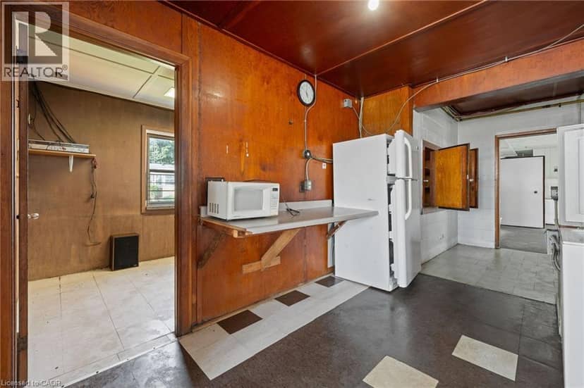 103 CEDAR Drive — photo 12 of 40