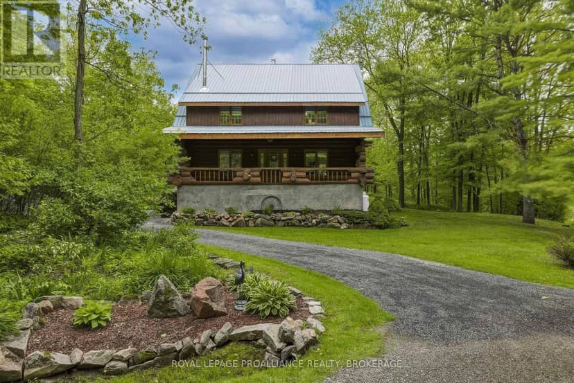 156 Darlingside Drive, Front of Leeds & Seeleys Bay, photo 2