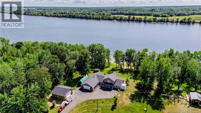 380 Route 105, Maugerville