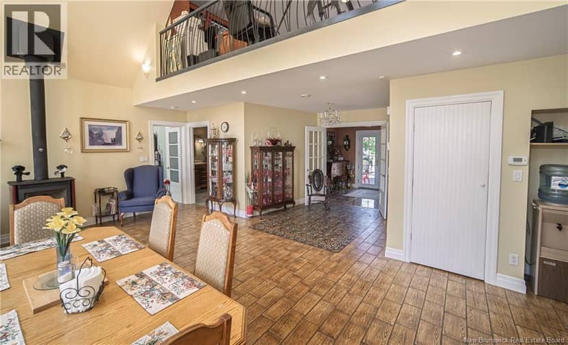 380 Route 105, Maugerville, photo 4