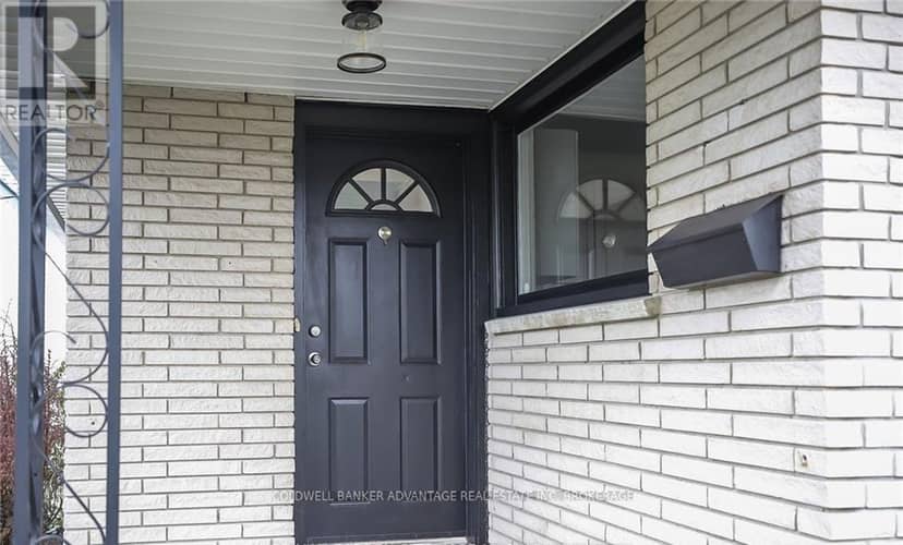 55 Kent Street — photo 3 of 27