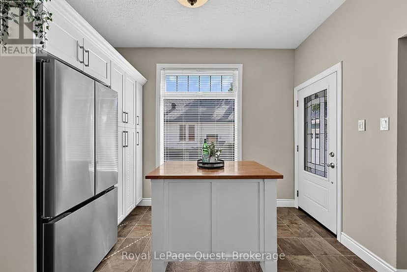 125 Coldwater Road — photo 22 of 40