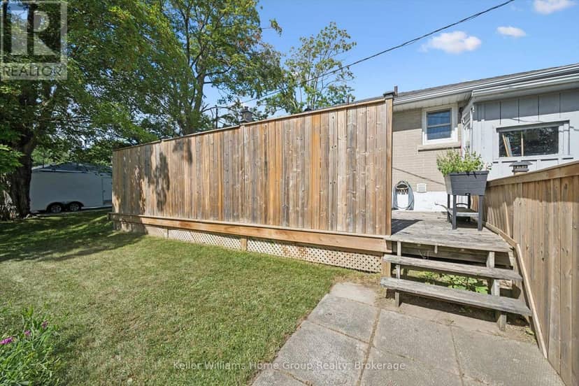 297 Herrick Street N — photo 33 of 40