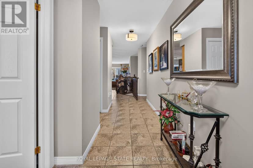 47 Hannon Crescent — photo 7 of 36