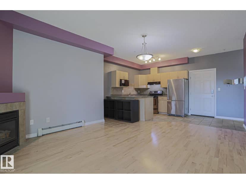 #101 10118 95 ST NW NW, Edmonton, photo 4