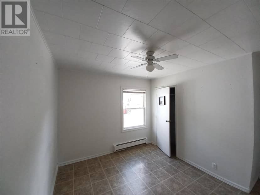124 Riverside Road E — photo 14 of 36