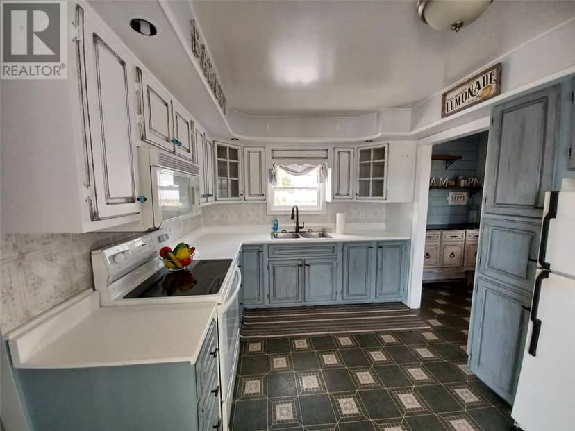 124 Riverside Road E, Glovertown, photo 7