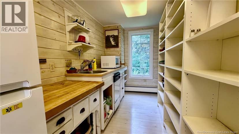 55 Hutchins Road — photo 17 of 40