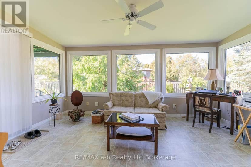 23 Armstrong Drive — photo 17 of 38