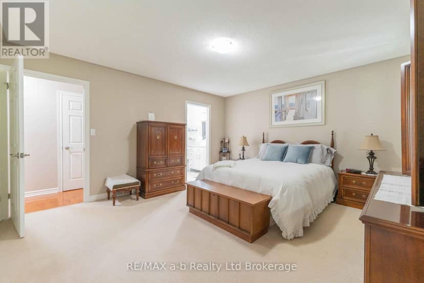 23 Armstrong Drive — photo 19 of 38