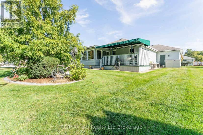23 Armstrong Drive — photo 33 of 38