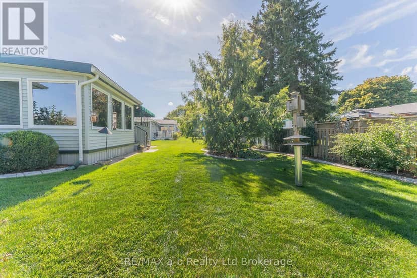 23 Armstrong Drive — photo 34 of 38