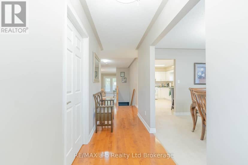 23 Armstrong Drive — photo 6 of 38