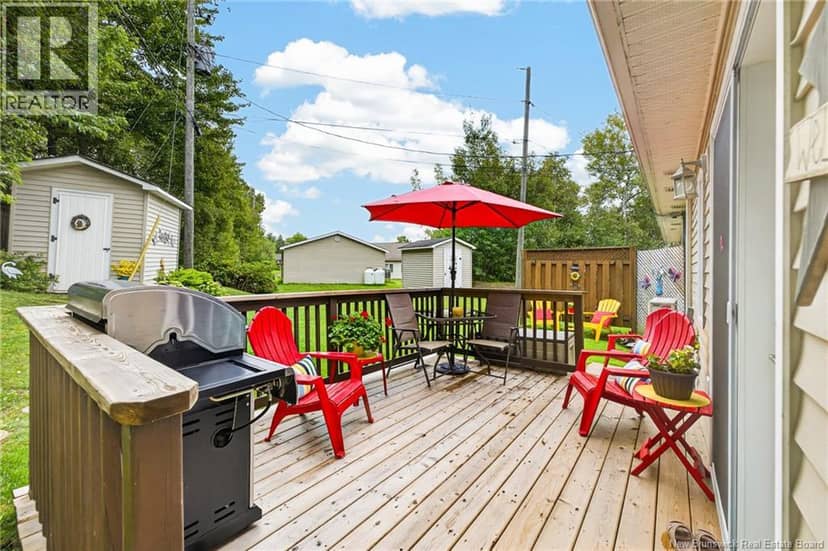 31 Adelie Lane — photo 6 of 40