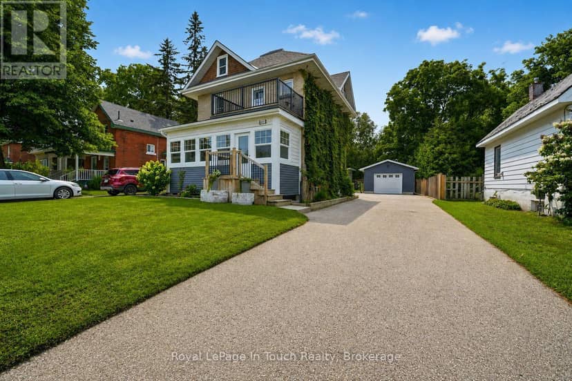 400 Russell Street — photo 2 of 40