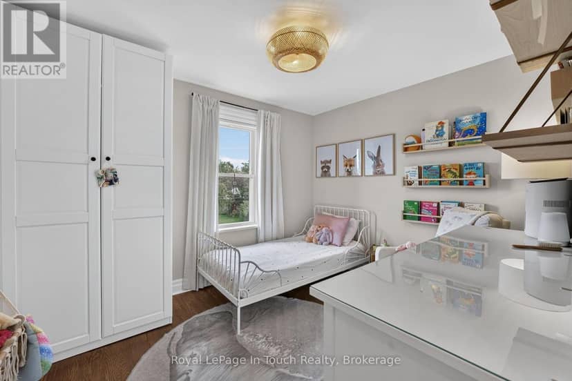400 Russell Street — photo 20 of 40