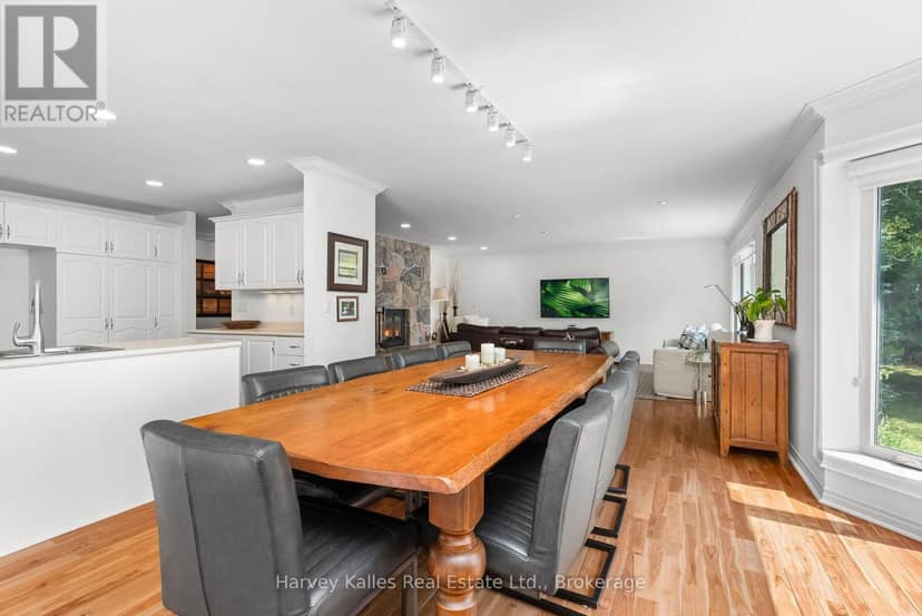 1061 Sawmill Lane — photo 14 of 40