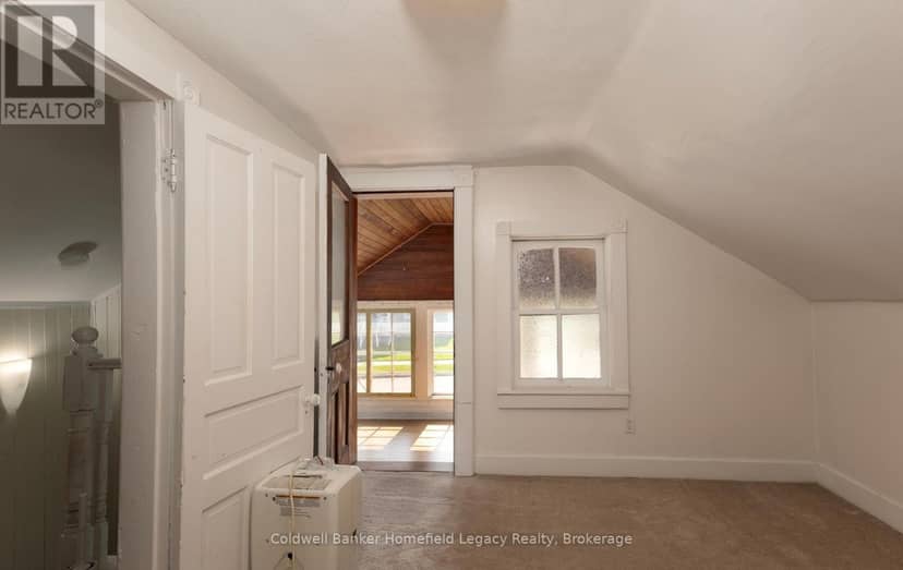 230 Church Street S — photo 16 of 38