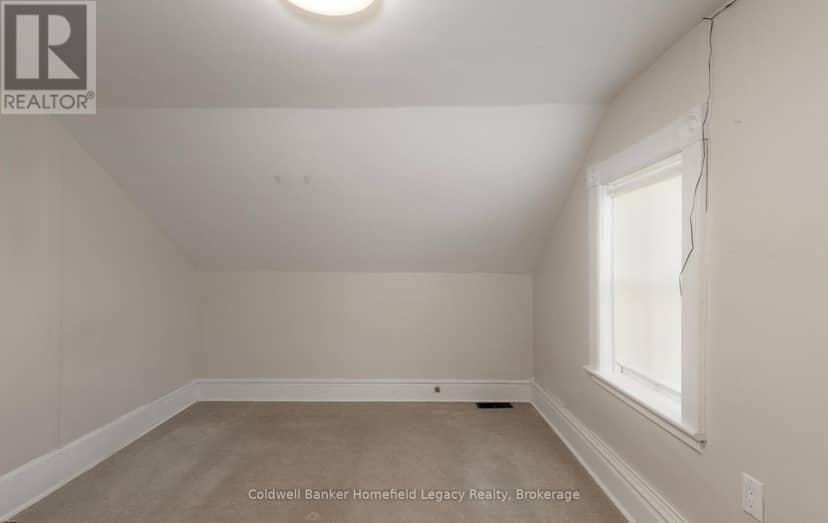 230 Church Street S — photo 17 of 38