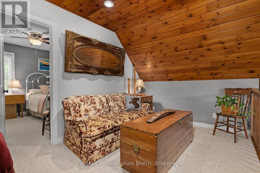 1005 Laidlaw Avenue — photo 15 of 40