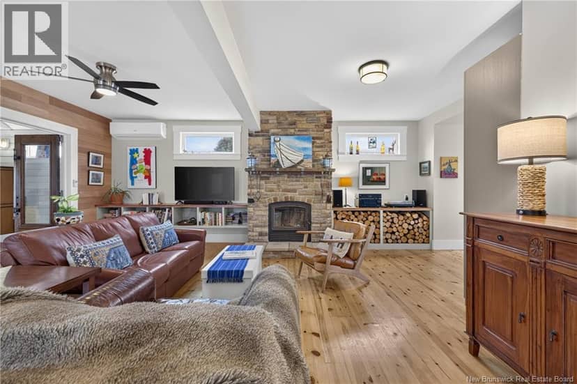 3483 Dr Victor LeBlanc — photo 8 of 40