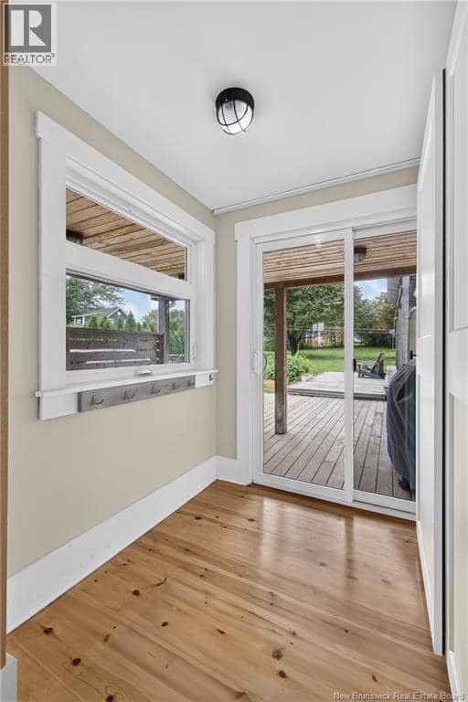 3483 Dr Victor LeBlanc — photo 13 of 40