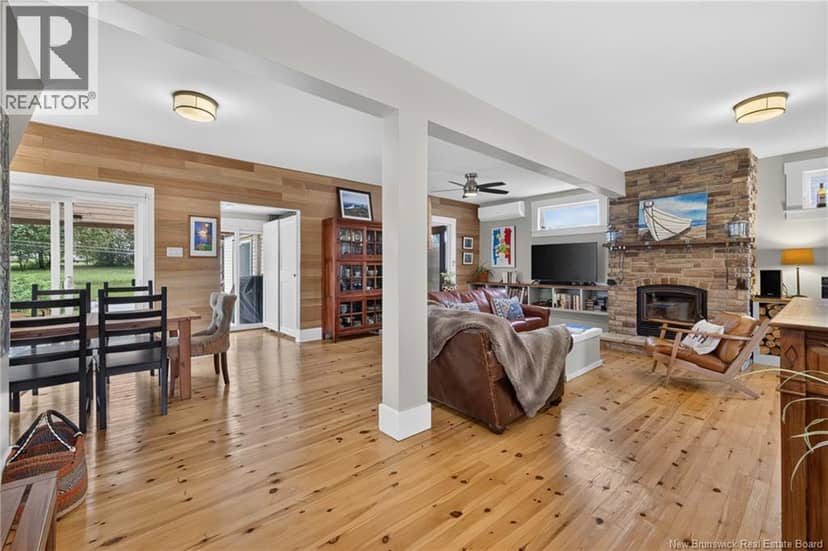 3483 Dr Victor LeBlanc — photo 7 of 40