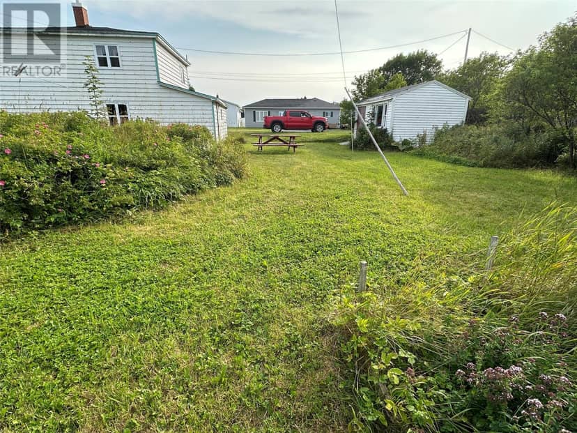 32 Marsh Road — photo 7 of 30