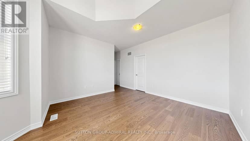 284 East's Corners Boulevard — photo 27 of 40