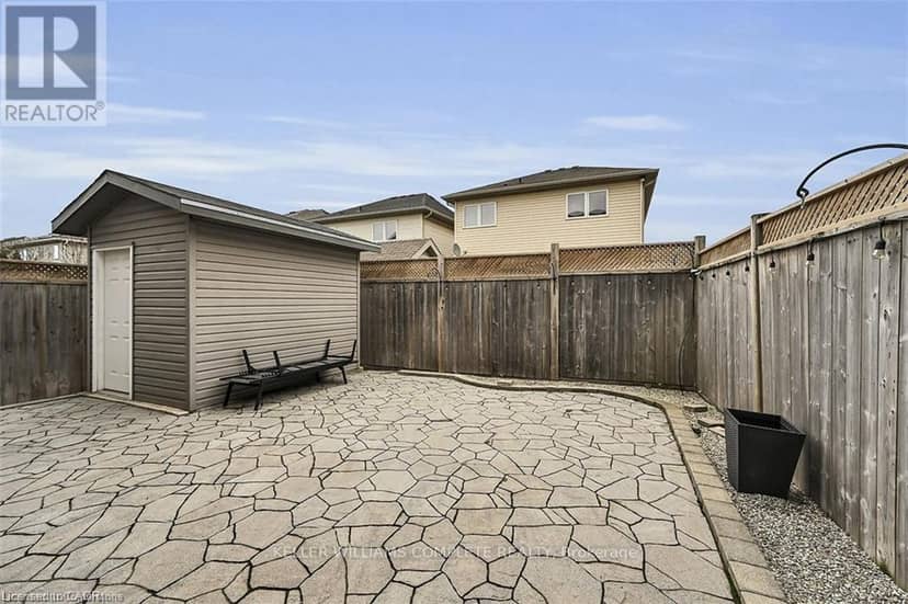 35 Willowbanks Terrace — photo 28 of 28