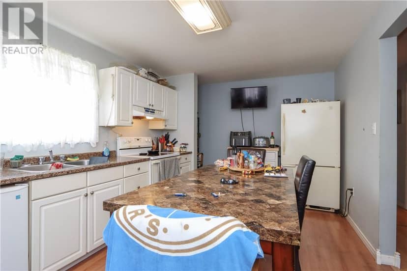 12 Main Street, Chelmsford, photo 7