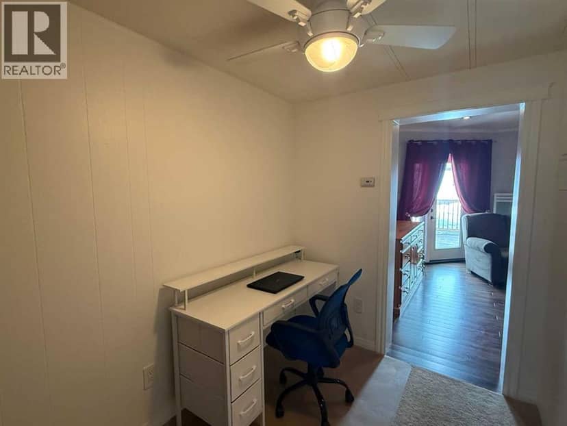 106 Brien Avenue NW — photo 10 of 37