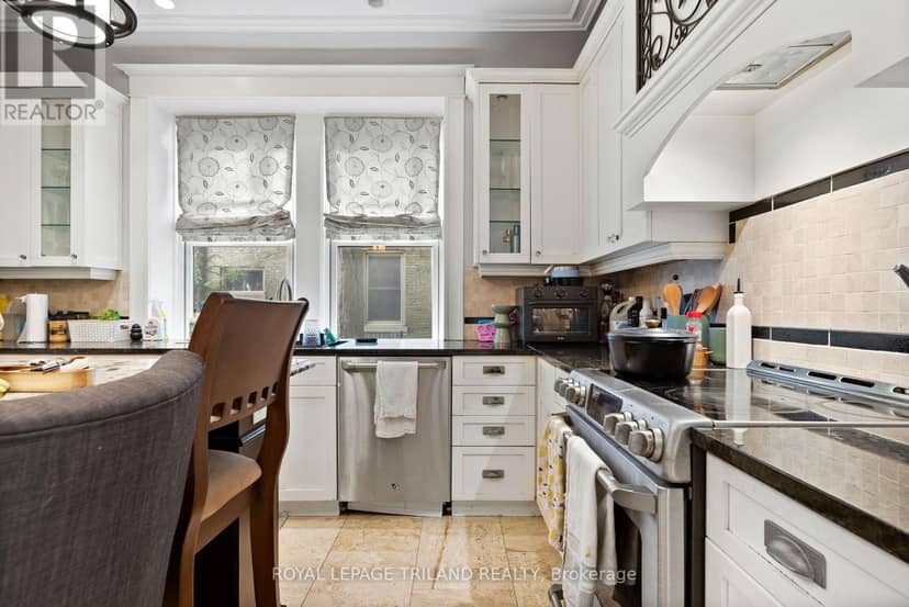 98 Central Avenue — photo 31 of 40