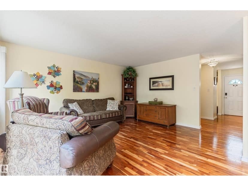 31 Royal RD NW, Edmonton, photo 4