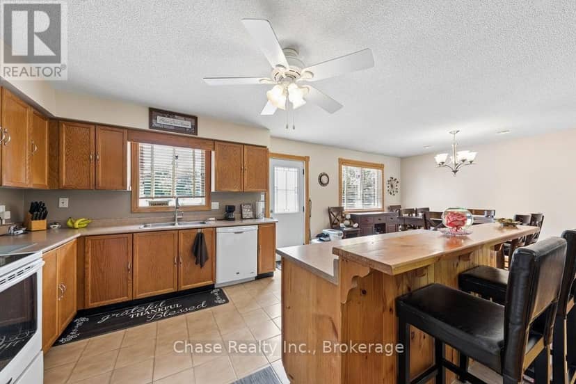 54 Edward Street — photo 7 of 40