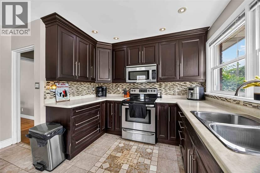 1108 ERROL ROAD East — photo 12 of 40