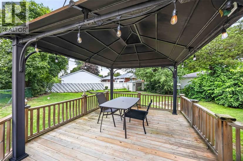 1108 ERROL ROAD East — photo 32 of 40