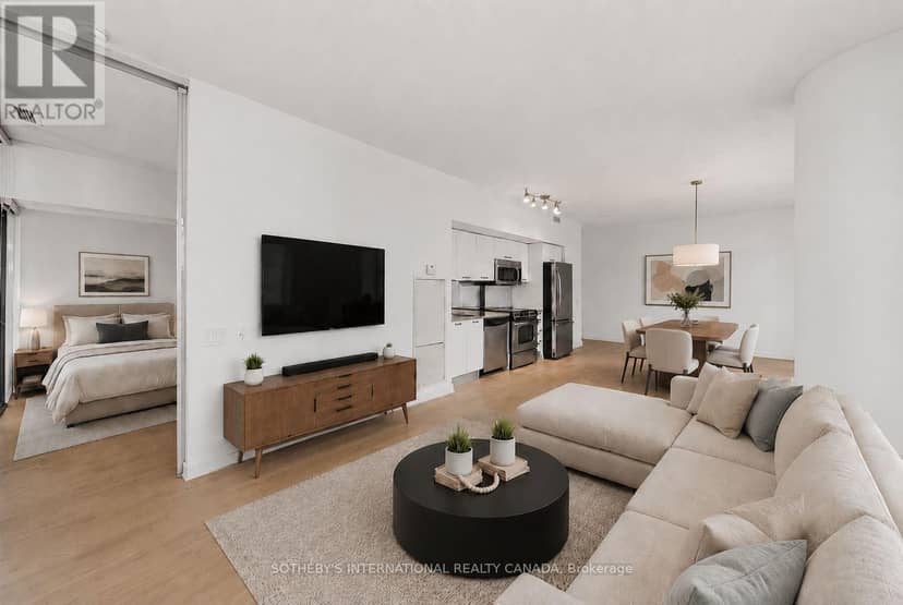 1611 - 33 Charles Street E — photo 11 of 40