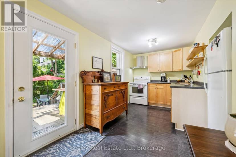 10 Pearl Street — photo 13 of 40