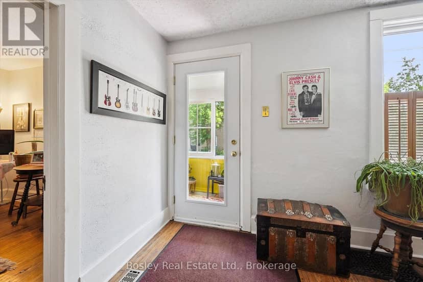 10 Pearl Street, Guelph, photo 8