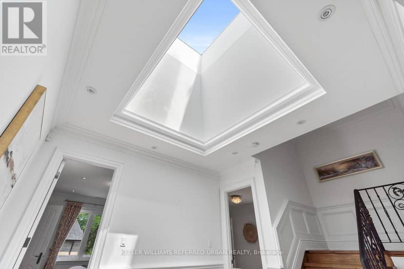 14 Tremont Crescent — photo 27 of 40