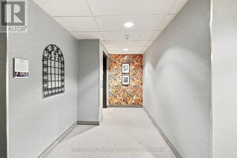 207 - 5 Greenwich Street — photo 9 of 39