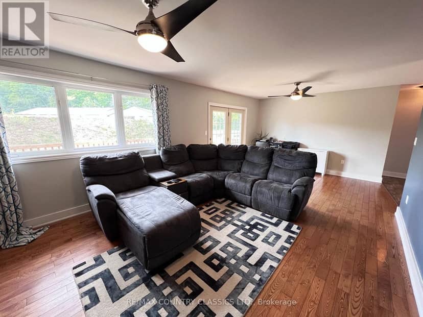 3952 Loop Road, Highlands East, photo 8