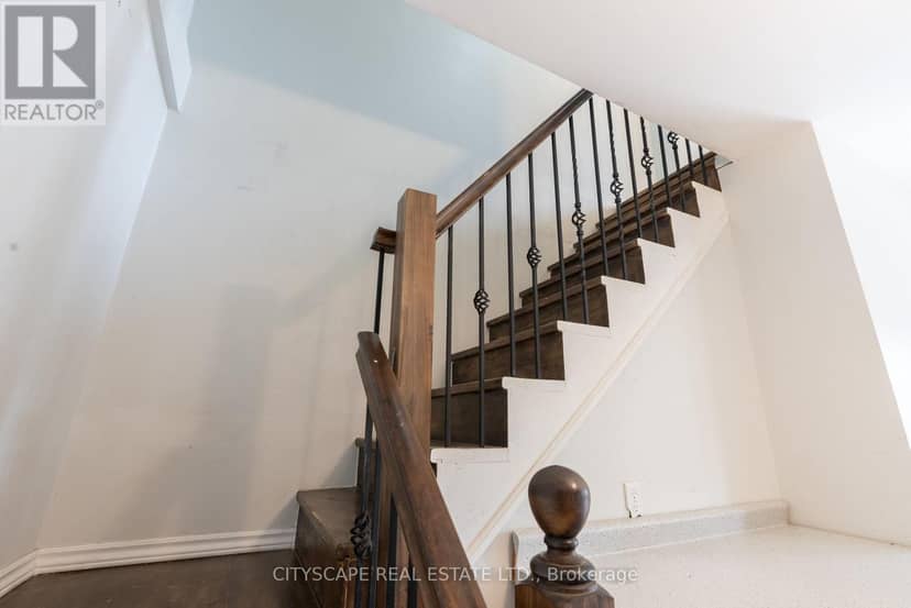 408 William Street — photo 24 of 32
