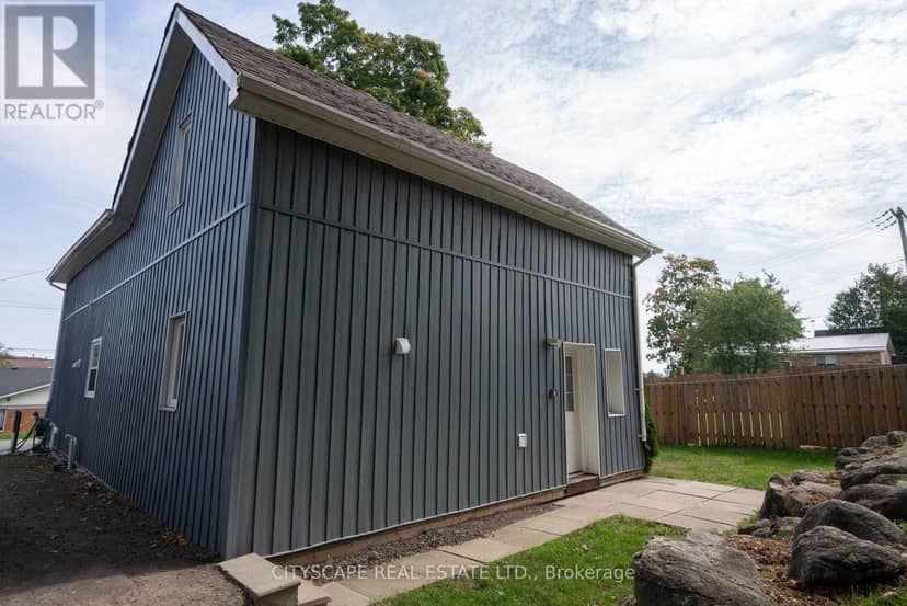 408 William Street — photo 3 of 32