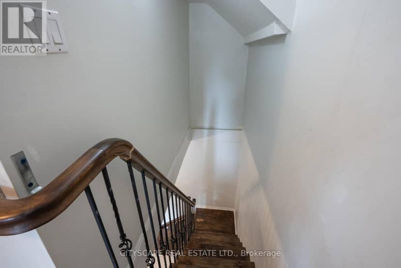 408 William Street — photo 32 of 32