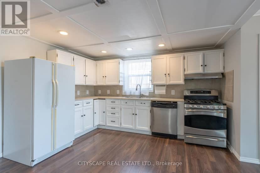 408 William Street — photo 9 of 32