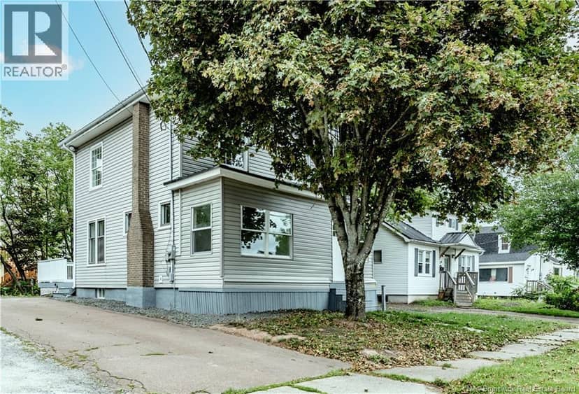 16 Humphrey — photo 1 of 36